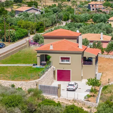 Melina, 2' Drive To The Beach Villa *